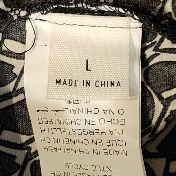 Black and White Wide Leg Flowy Pull-on High Waisted Pants Women's Size L - Picture 6 of 6